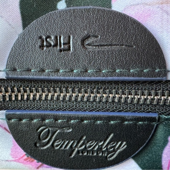 Temperley London x British Airways First Class Toiletry Makeup Bag Floral Print - Picture 6 of 16